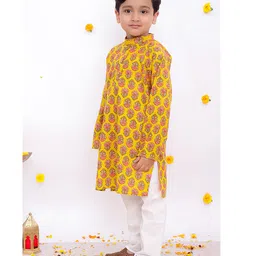 BownBee Pure Cotton Full Sleeves Floral Printed Kurta Pyjama Set - Yellow image 4