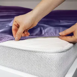 Stoa Paris Violet & Purple 300 TC Fitted Double King Bedsheet Set 1.52 m x 1.98 m image 4