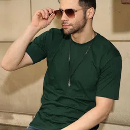 EAZY Men 2 Pockets T-shirt image 2