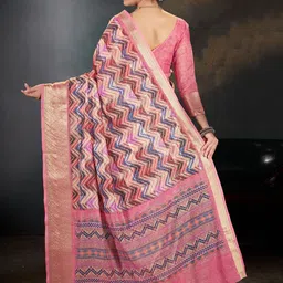 Garden Vareli Geometric Printed Zari Saree image 2