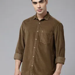 Sand Dunes Cutaway Collar Regular Fit Corduroy Shirt-image-23