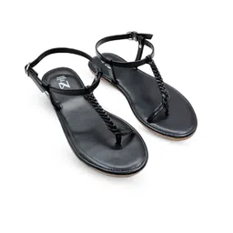 THE MADRAS TRUNK Women Open Toe Flats With Buckle image 3