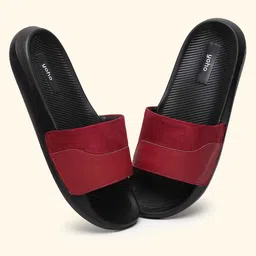 yoho Men Printed Sliders image 2