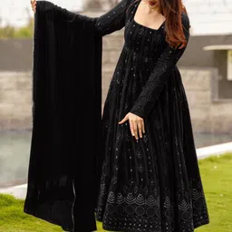 YAMUNE Elegant Black Embroidered Anarkali Gown with Dupatta-picture-35