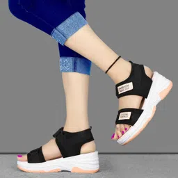 shozie Women Wedges Sandal image 4