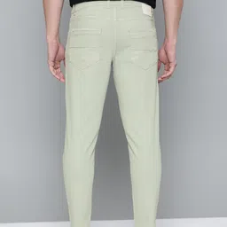 Mast & Harbour Men Green Carrot Fit Stretchable Jeans image 4