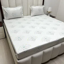 Pure Decor Royal Passion White Printed 250 TC Pure Cotton Queen Bedsheet Set 2.54 x 2.28 m image 1