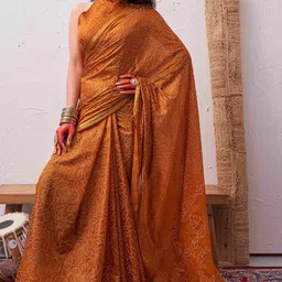 HERE&NOW Bandhani Zari Silk Blend Bandhani Saree image 2