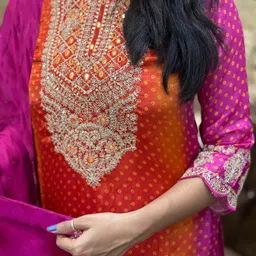 DIVASTRI Zari Ethnic motis Embroidered Round Neck Straight Kurta With Trousers And Dupatta image 2