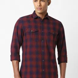 Peter England Casuals Men Spread Collar Checked Cotton Slim Fit Casual Shirt-image-26