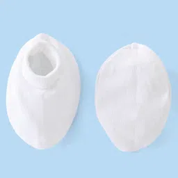 Babyhug 100% Cotton Solid Colour Mittens & Booties Set - White image 5