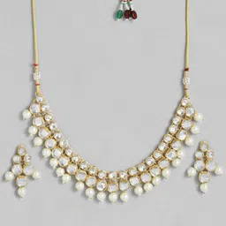 Peora Gold-Plated Kundan-Studded Jewellery Set image 3
