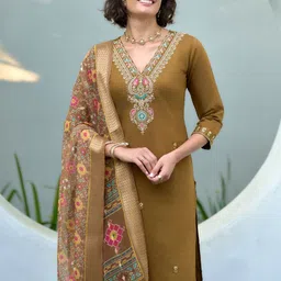 Fashion2wear Women Ethnic Motifs Embroidered Regular Thread Work Kurta with Trousers & With Dupatta image 3