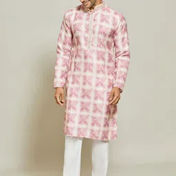 Arihant Rai Sinha Men Printed Regular Pure Cotton Kurta with Trousers image 3
