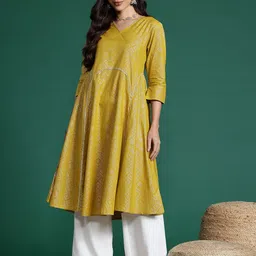 Sangria Geometric Printed Gotta Patti Indie Prints Kurta image 3