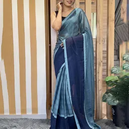DIVASTRI Striped Pure Chiffon Ready to Wear Jamdani Saree image 5