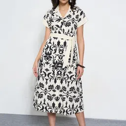 AKKRITI BY PANTALOONS Floral Print A-Line Midi Dress image 3