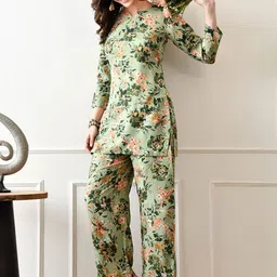 HARIKS Printed V-Neck Tunic With Trousers Co-Ords image 5