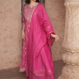 HERE&NOW Women Pure Cotton Printed Kurta Sets With Dupatta image 5