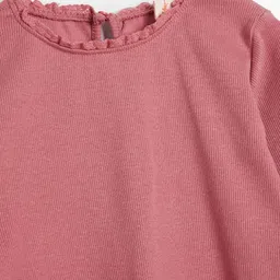 Koton Girls Solid Round Neck Cotton T-shirt image 3