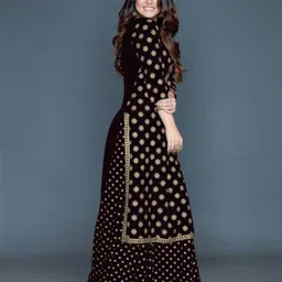 kgn Women Viscose Rayon Kurta Palazzo Set image 3