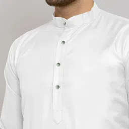 Krudha Fashion Men Thread Work Kurta image 5