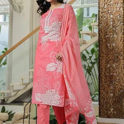 Yufta Women Floral Printed Regular Pure Cotton Kurta with Trousers & With Dupatta image 5