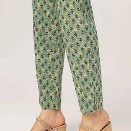 KALINI Women Floral Printed Pleated Pure Cotton Kurta with Trousers & With Dupatta image 3