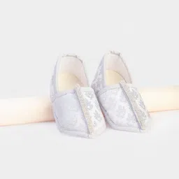 Daizy Girls Embellished Lace Booties-image-39