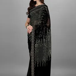 CANIZZARO Embellished Sequinned Pure Georgette Heavy Work Saree image 4