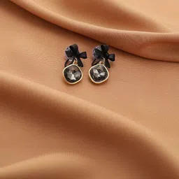 SZN Geometric Drop Earrings image 5