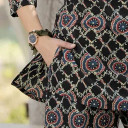 7Threads Printed Pure Cotton Round Neck Tunic With Trousers Co-Ords image 3