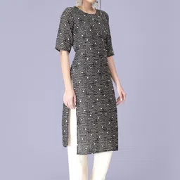 7Threads Pack of 2 Printed Kurtas with Trousers image 2