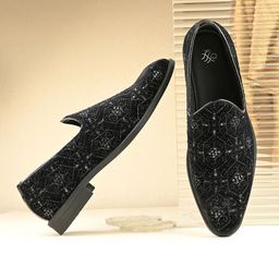 House of Pataudi Men Embroidered Casual Slip On Mojaris-picture-21