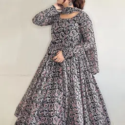 Moda Rapido Women Paisley Embroidered Gotta Patti Georgette Anarkali Kurta-picture-40