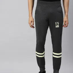 Huetrap Men Charcoal Grey Solid Regular Fit Sustainable Joggers image 1