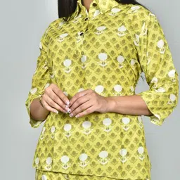 Morchari Printed Shirt & Shorts Co-Ords image 2