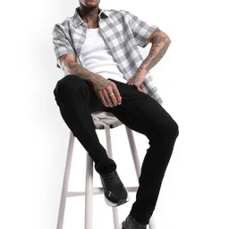 WROGN Men Classic Slim Fit Jeans image 4