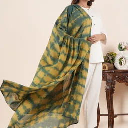 Style Shoes Dyed Dupatta image 3