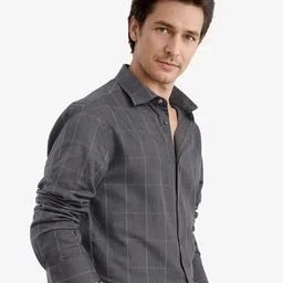 RARE RABBIT Men Comfort Spread Collar Windowpane Checked Cotton Casual Shirt image 3