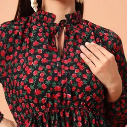 ZWERLON Floral Print Tie-Up Neck A-Line Maxi Dress image 5