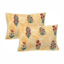 FrionKandy Living Peach-Coloured & Red Floral 180 TC King Bedsheet with 2 Pillow Covers image 3