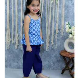 BownBee Pure Cotton Sleeveless Animal Printed Top & Harem Pant Set -  Blue image 4