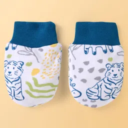 Babyoye Organic Cotton with Animal Print Cap Mittens & Booties Set - Navy Blue & White image 5