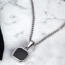 Omaya Jewels Men Hexagonal Pendant With Chain-picture-41