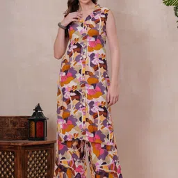 HIGHLIGHT FASHION EXPORT Abstract Printed Shirt Collar A-Line Kurta With Palazzos-picture-21