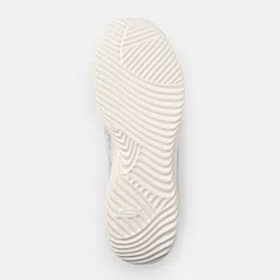 Skechers Men Off-White Solid Sneakers image 3