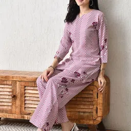 HARIKS Printed V-Neck Tunic With Trousers Co-Ords image 3