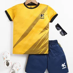HRX by Hrithik Roshan Boys Printed T-shirt with Shorts image 1