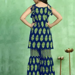 BAESD Girls Floral Printed Regular Kurta with Sharara image 4